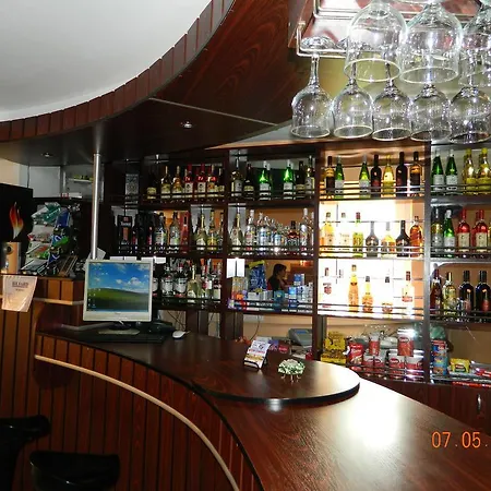 Tom Cris Guest house