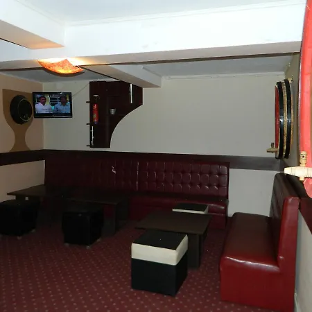 Guest house Tom Cris 2*